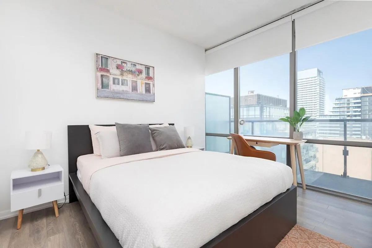 Appartamento Huge 2Bd 2Ba With Sofa Bed And Cn Tower View! Toronto